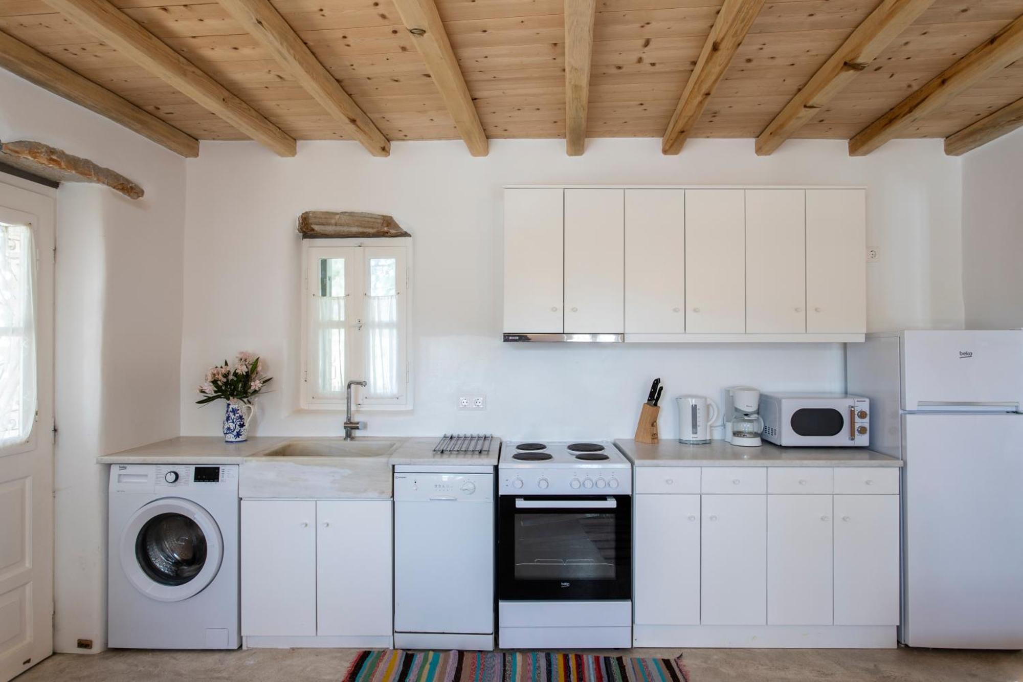 K Homes-Family Stone Suite Тинос Экстерьер фото