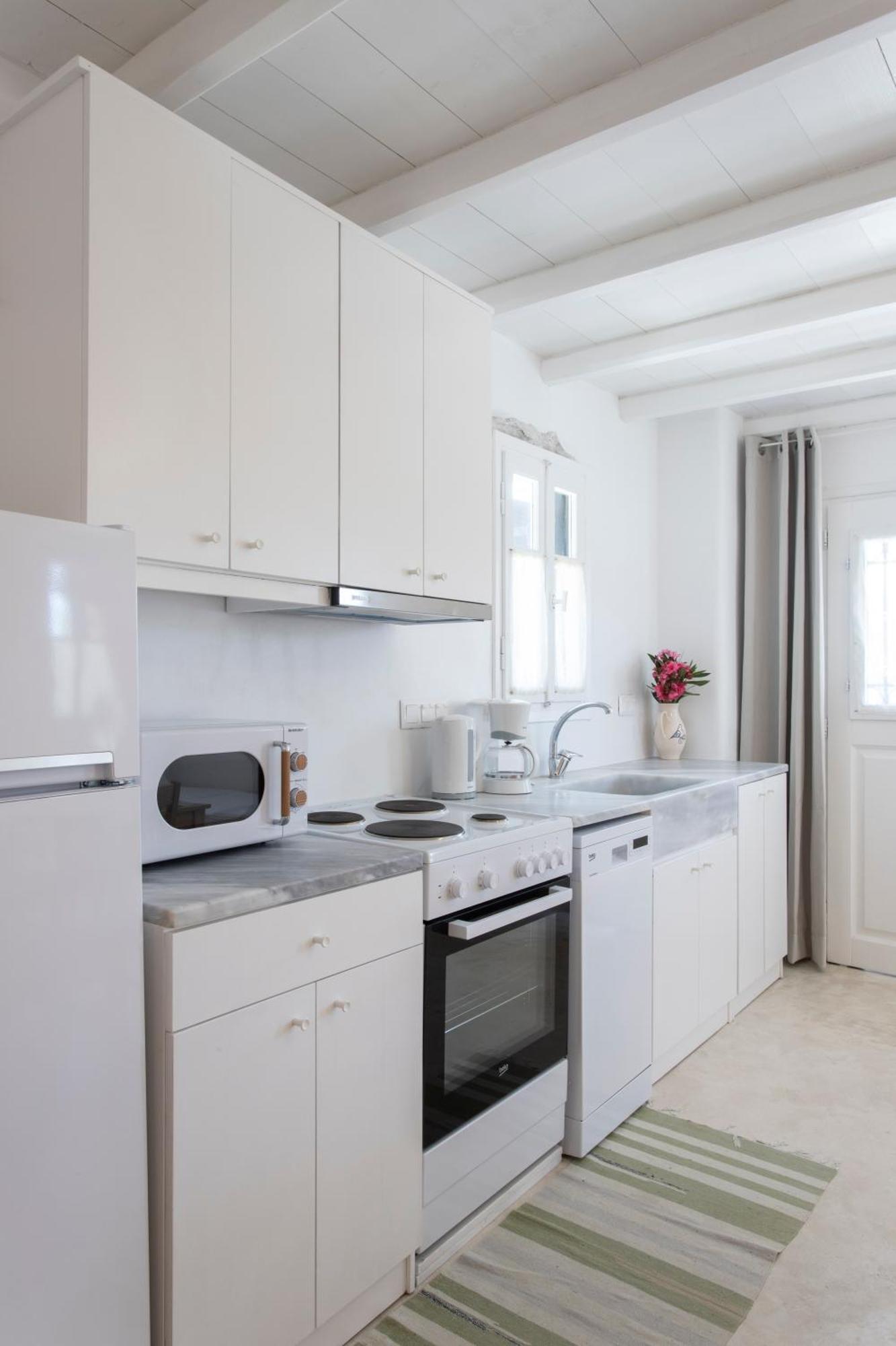 K Homes-Family Stone Suite Тинос Экстерьер фото